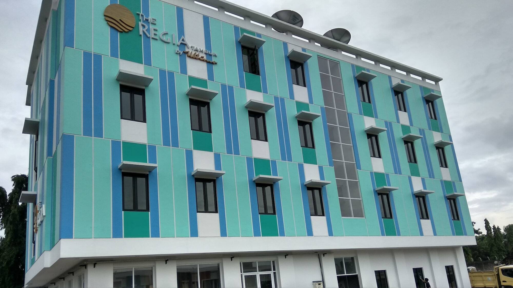 Collection O Bekasi Timur Near Gedung Juang Formerly Regia Tambun Exterior photo